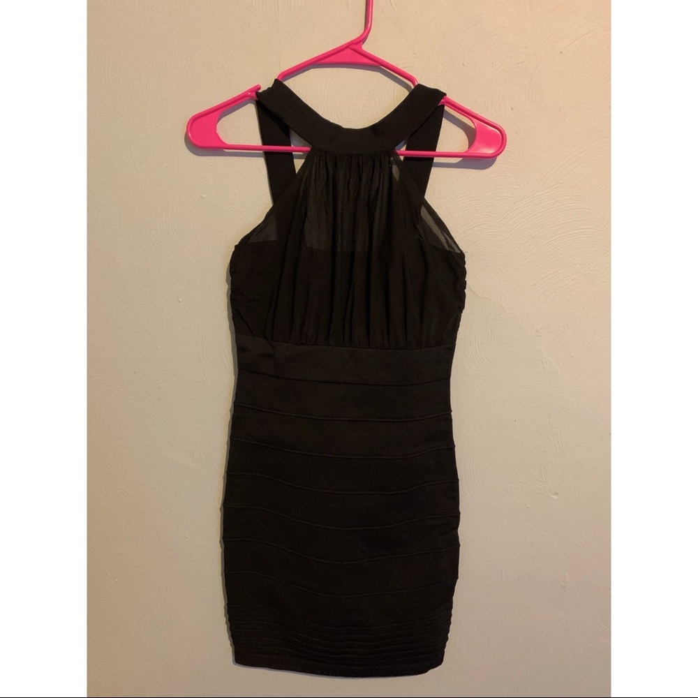 NWT Forever 21. Black bodycon dress. Size Small